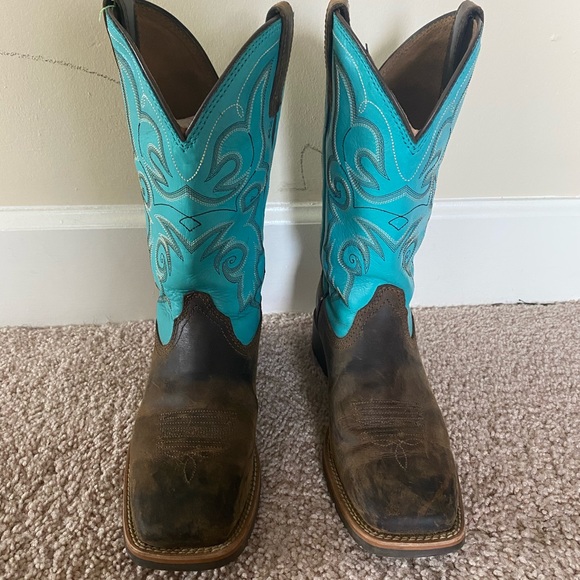 Ariat Shoes - Ariat cowboy boots
